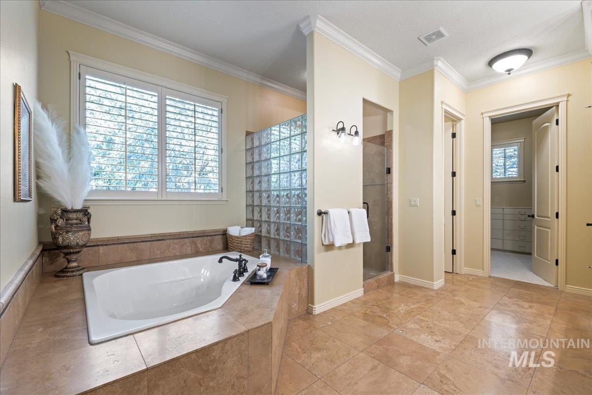 873 N Woodvalley Place Property Photo 25