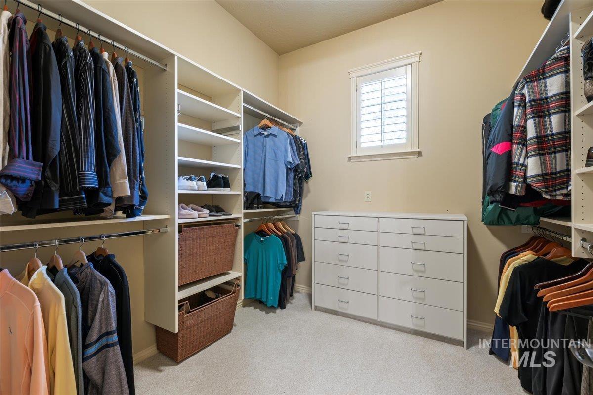 873 N Woodvalley Place Property Photo 28