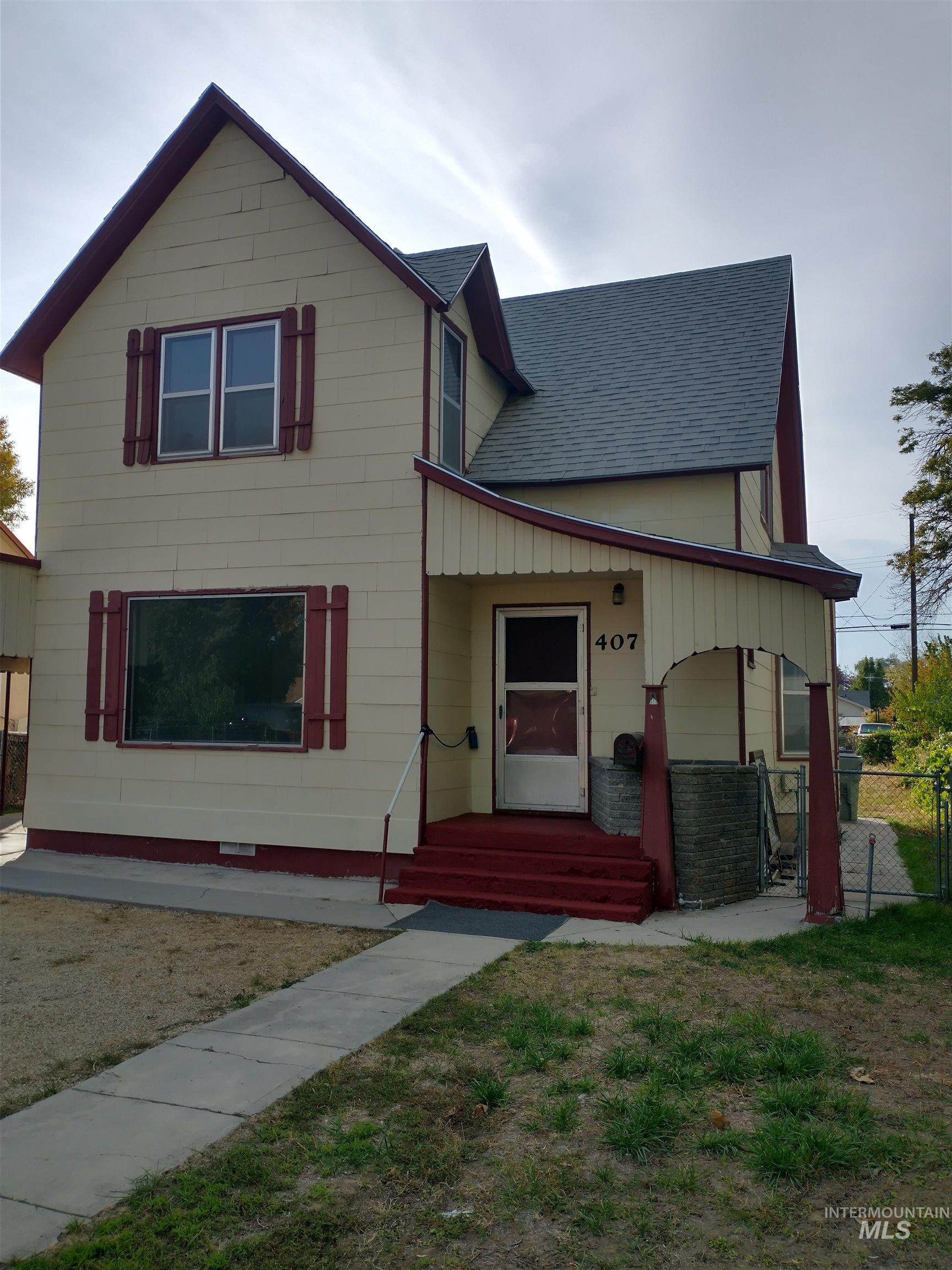 407 S Chestnut Property Photo