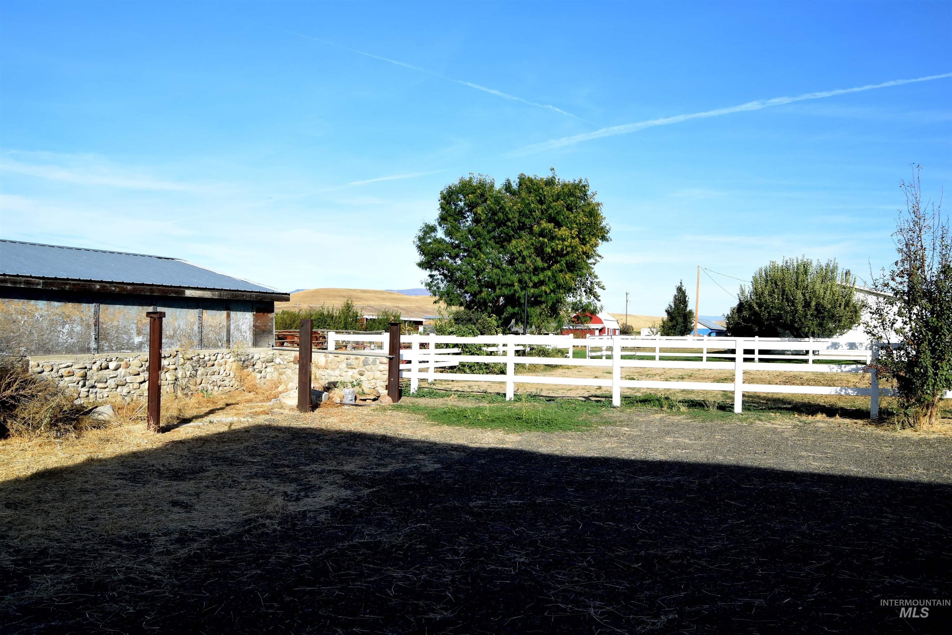 5654 Hillview Rd. Property Photo 26