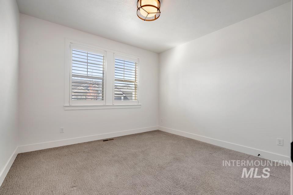 10084 W Golden Rain St. Property Photo 7