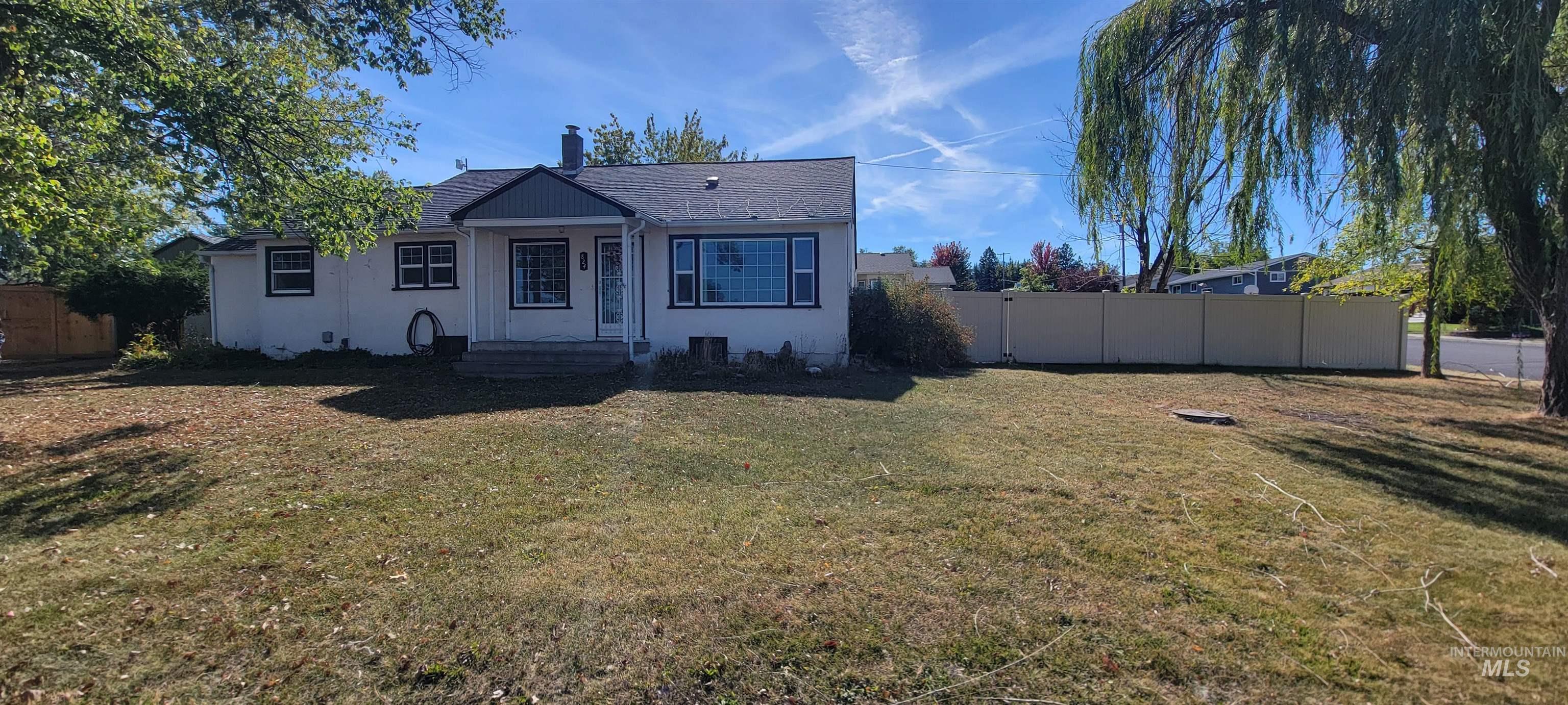 824 Elk Street Property Photo 1