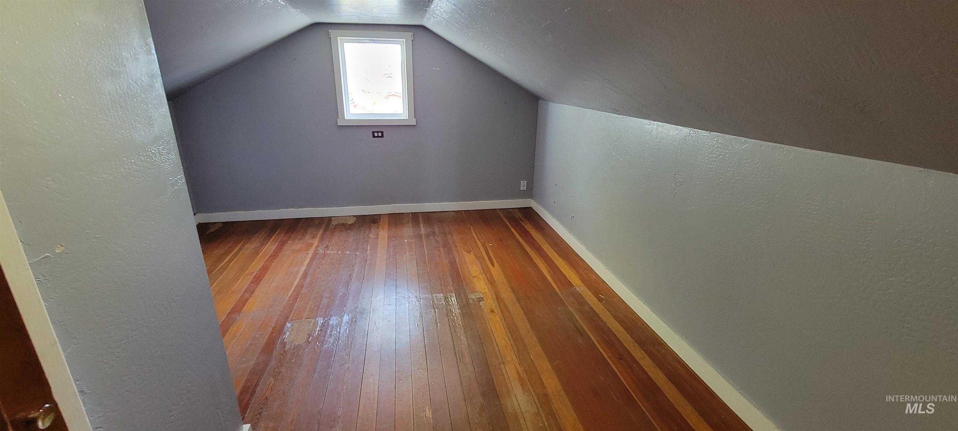 824 Elk Street Property Photo 35