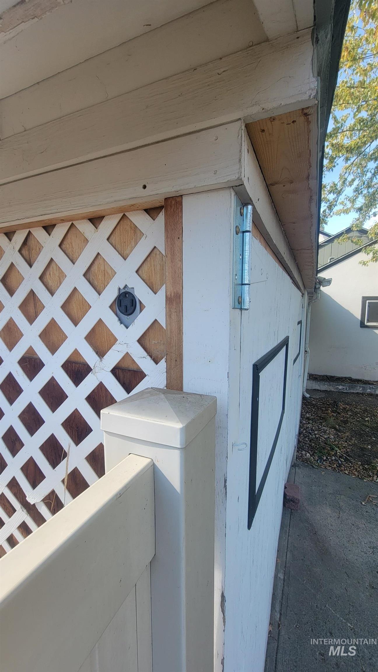 824 Elk Street Property Photo 46