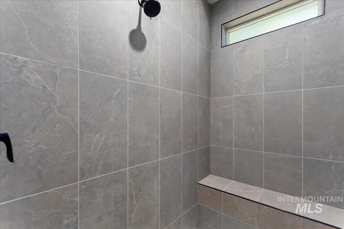 11020 S Yeoman Pl. Property Photo 21