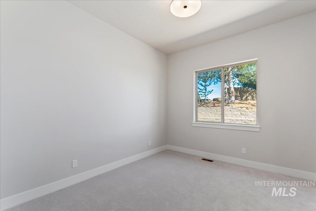 11020 S Yeoman Pl. Property Photo 25