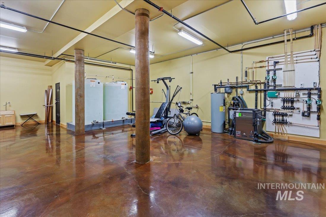 62924 Wolf Creek Ln Property Photo 24