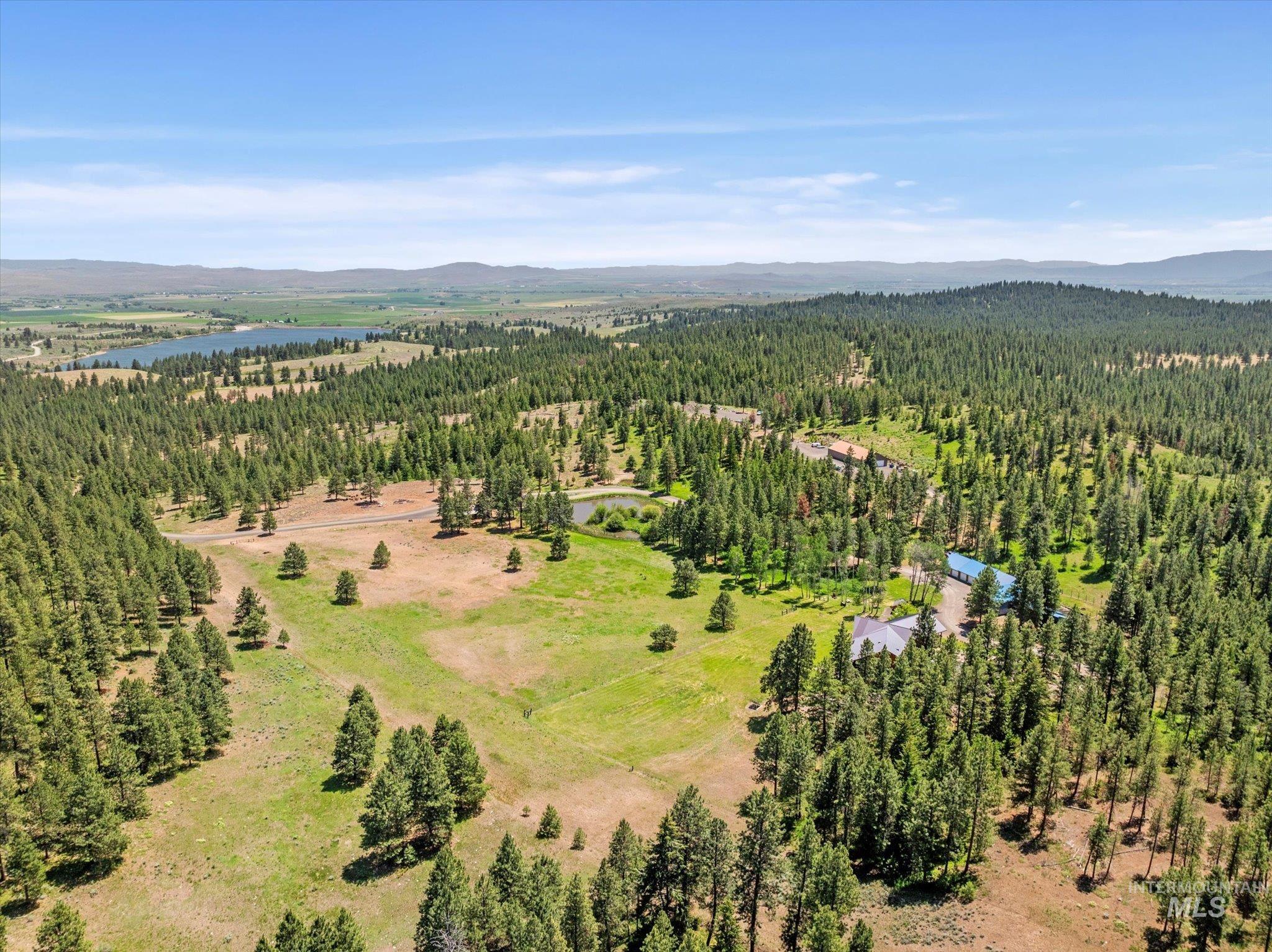 62924 Wolf Creek Ln Property Photo 49