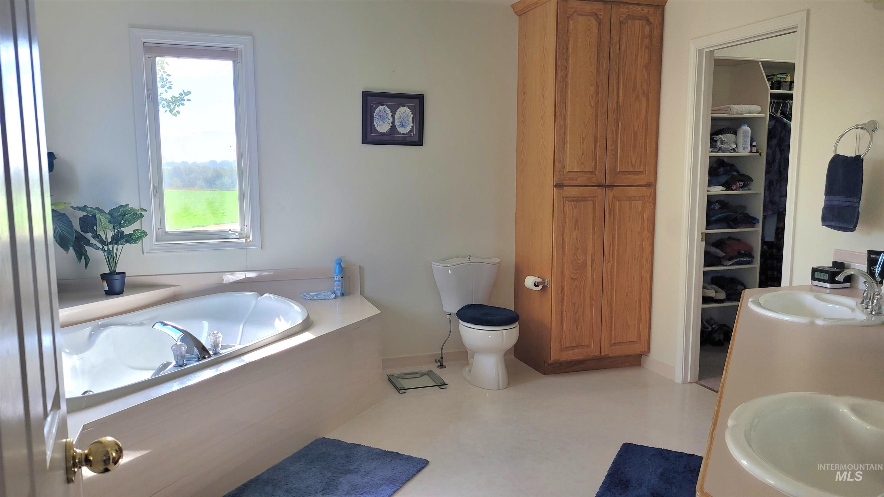 426 S 750 W Property Photo 26