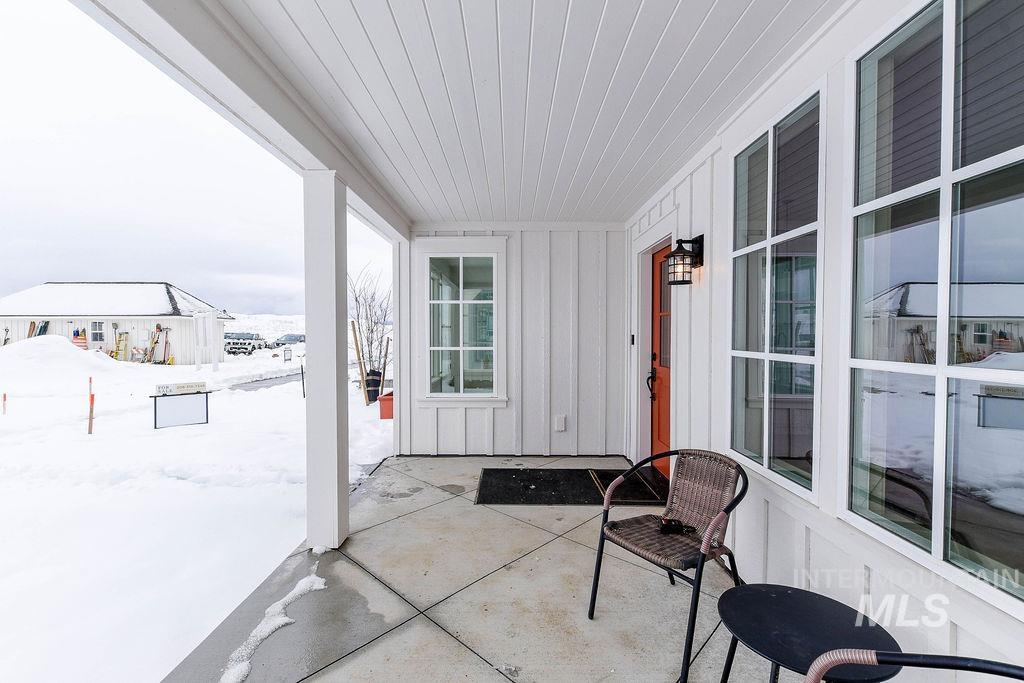1580 Picotee Circle Property Photo 6
