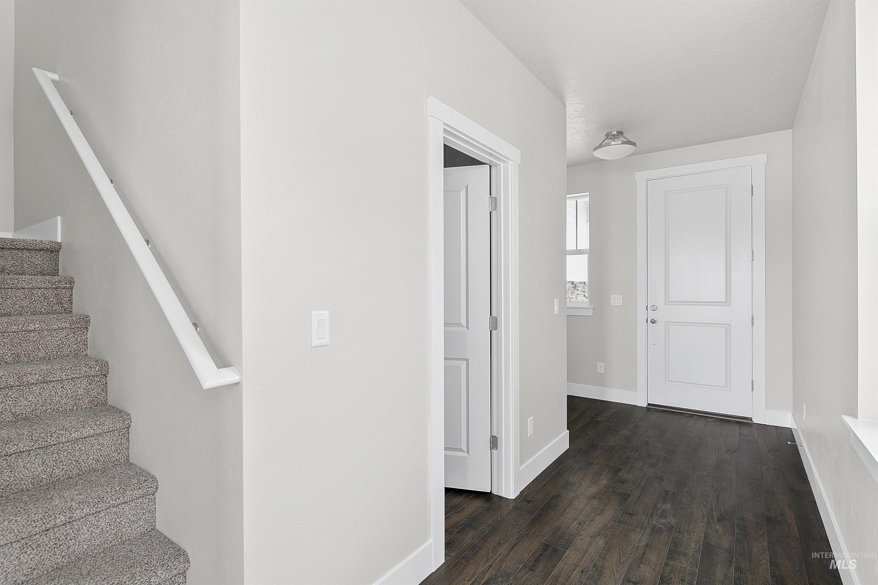 6078 W Fireline Ct Property Photo 5
