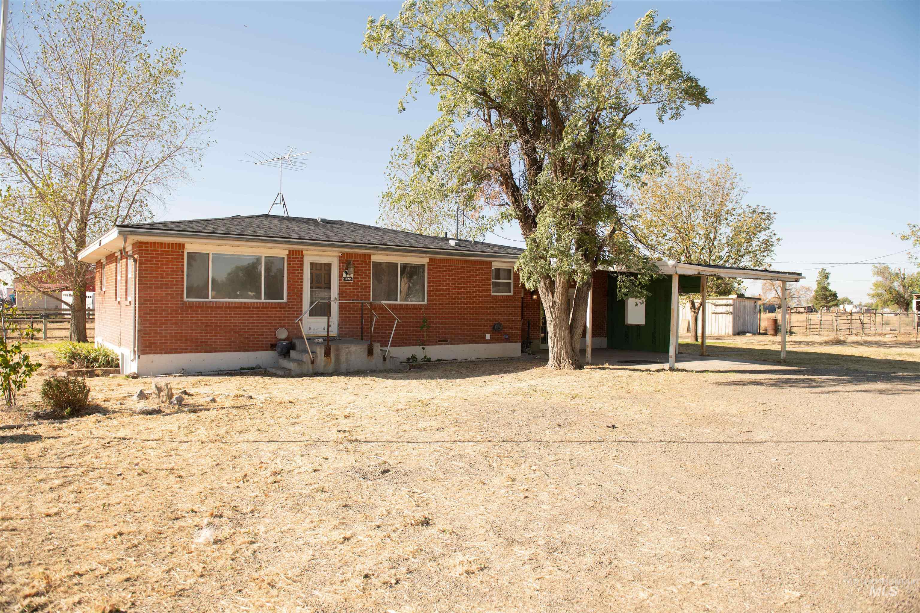 1325 Hwy 51 Property Photo 1