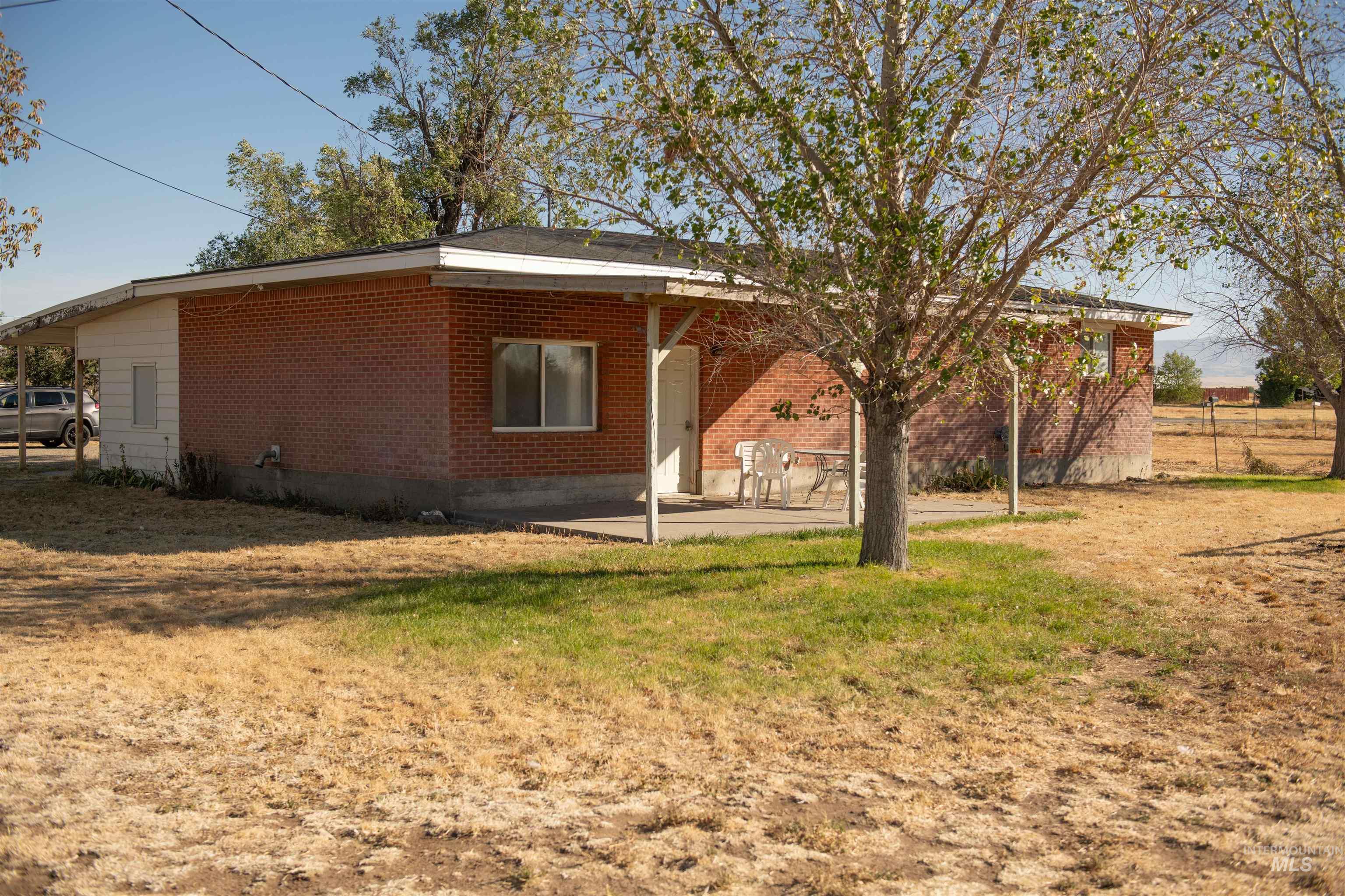1325 Hwy 51 Property Photo 14