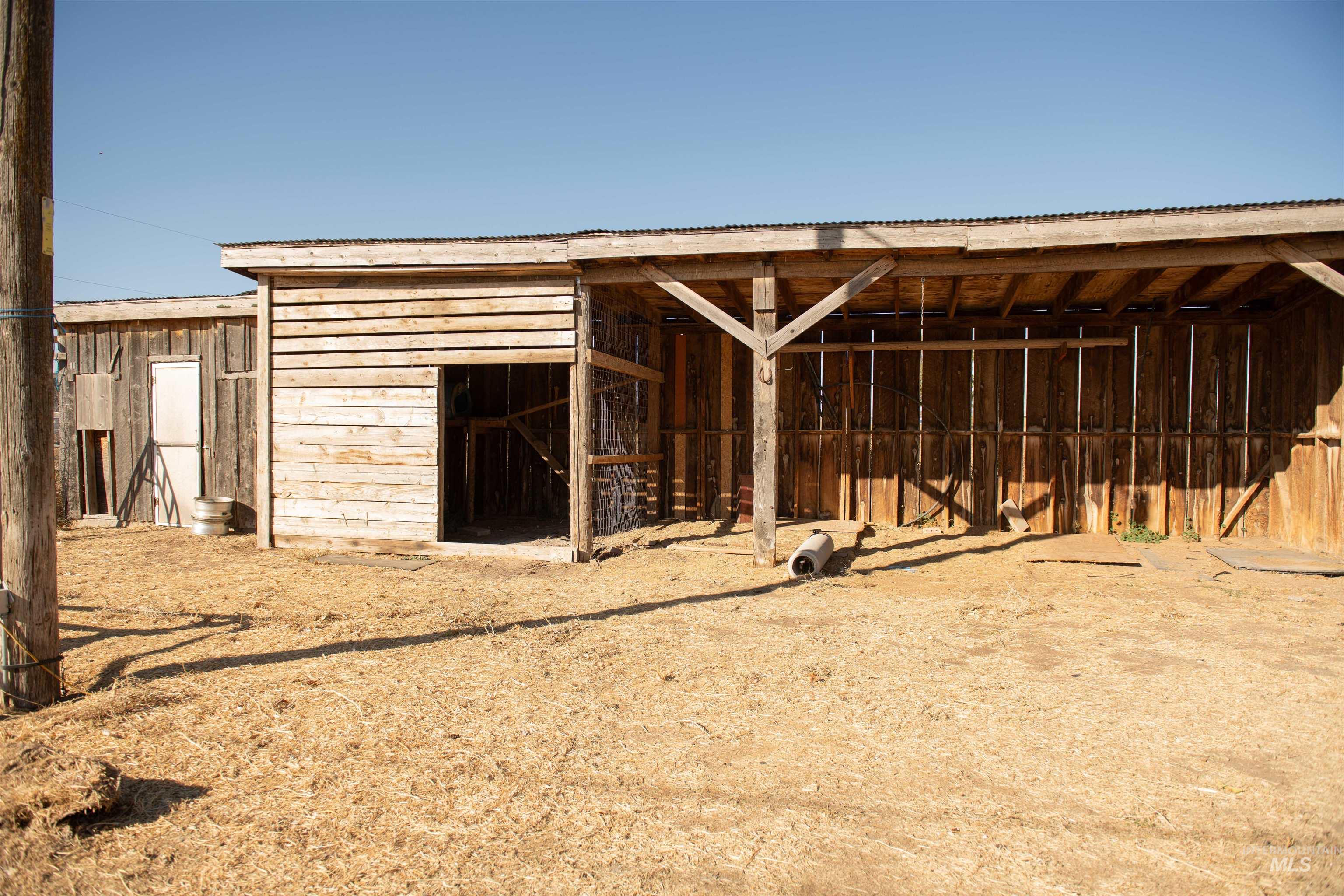 1325 Hwy 51 Property Photo 47