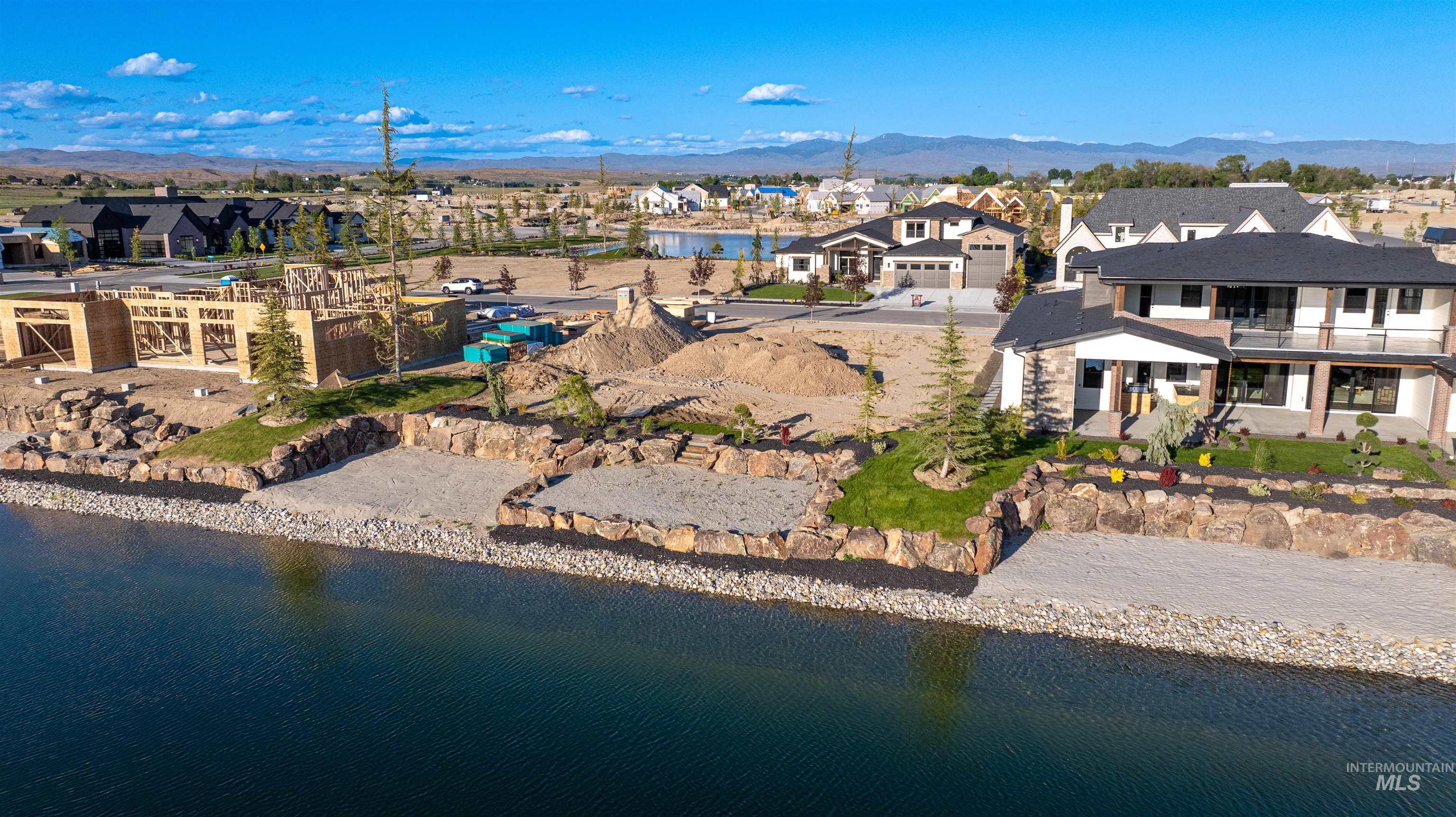 3427 N Hardwick Ave. Property Photo 5