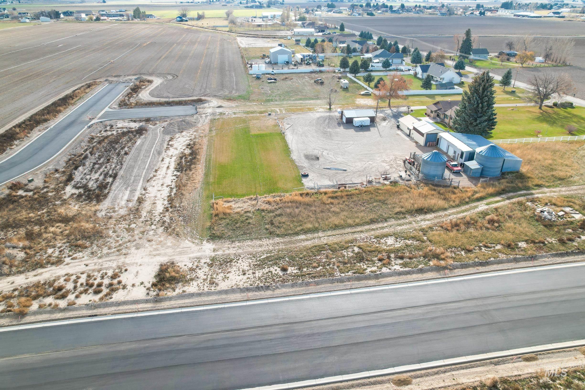 Lot 1 Block 1 Coventry Lane Property Photo 2