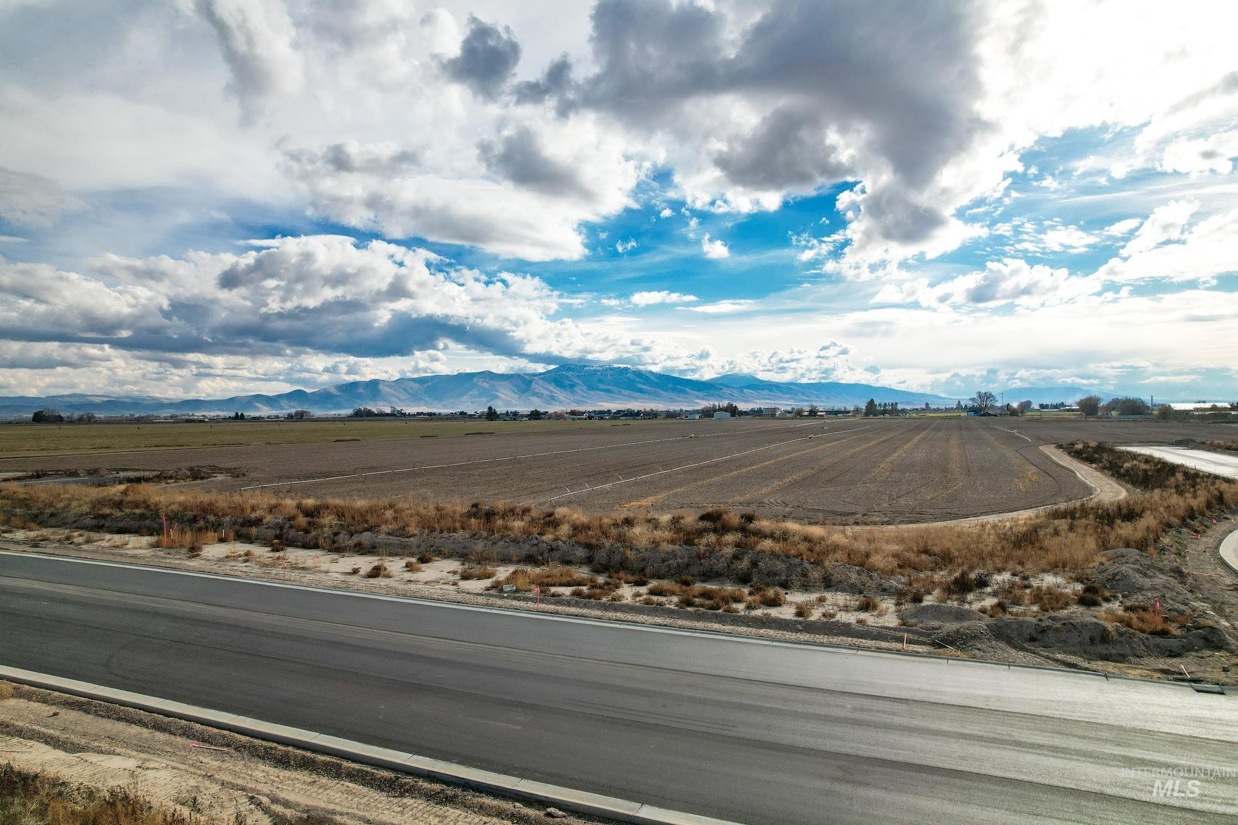 Lot 1 Block 1 Coventry Lane Property Photo 3