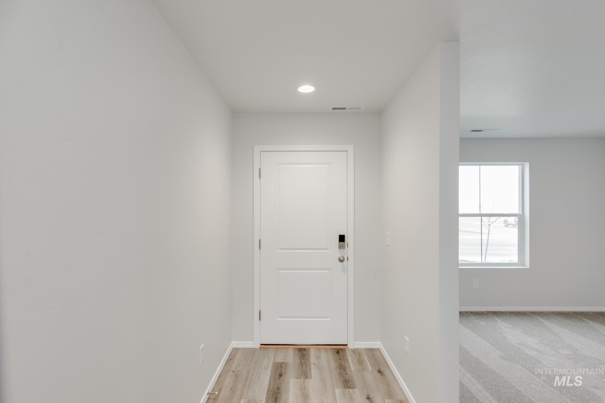 2219 W Cascara St Property Photo 2