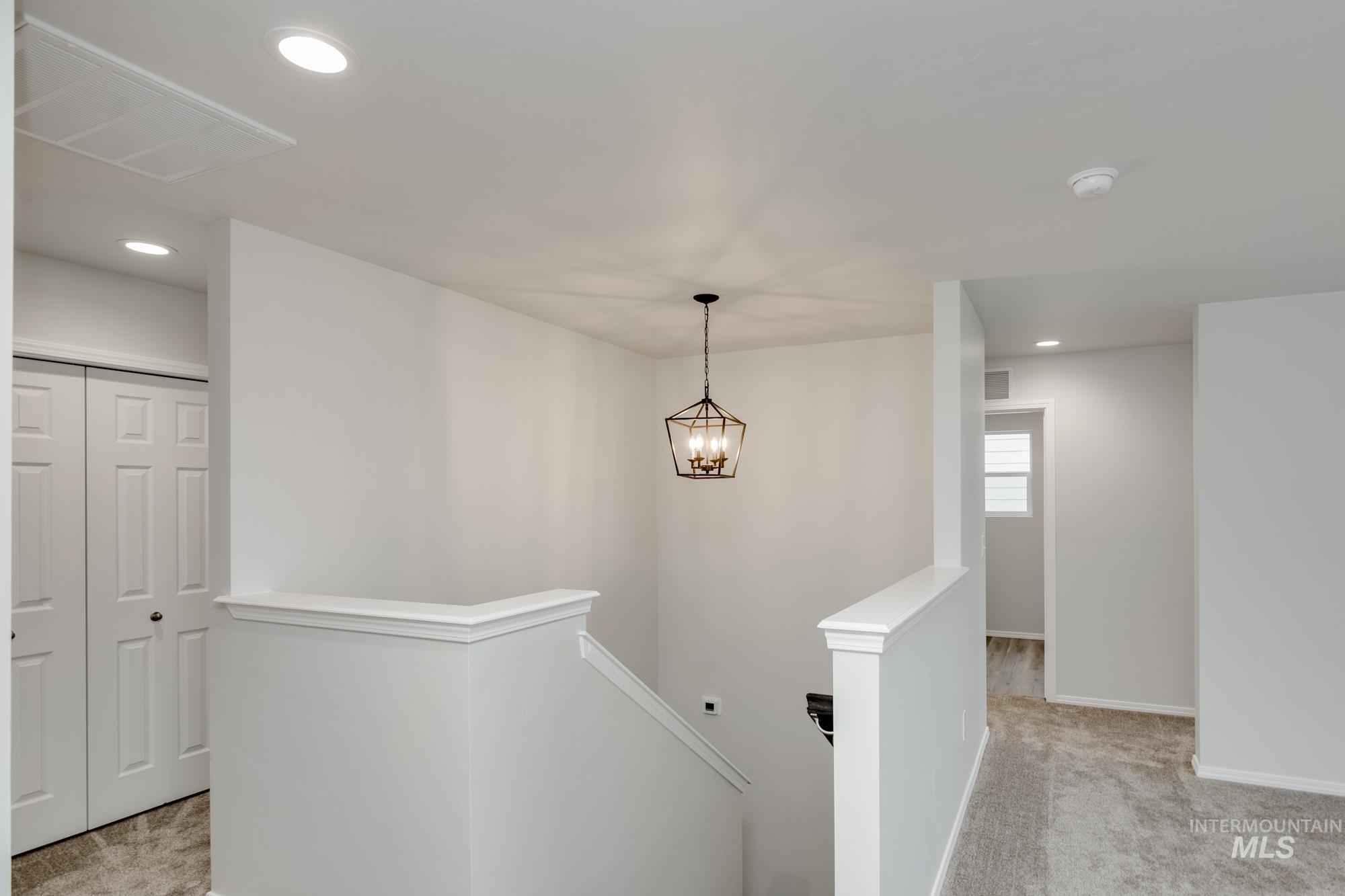 2219 W Cascara St Property Photo 10