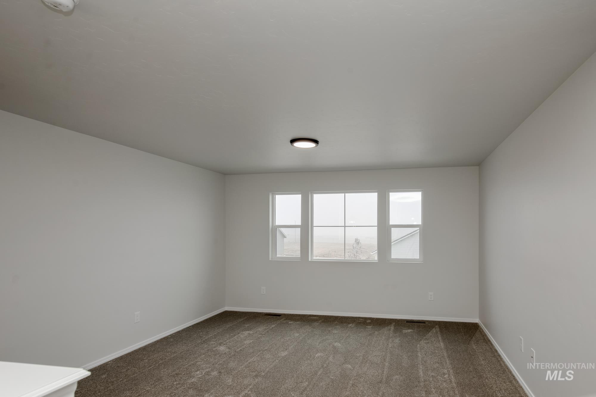 2219 W Cascara St Property Photo 11
