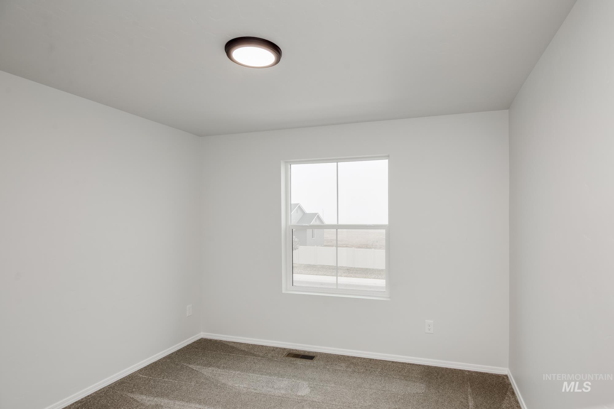 2219 W Cascara St Property Photo 12