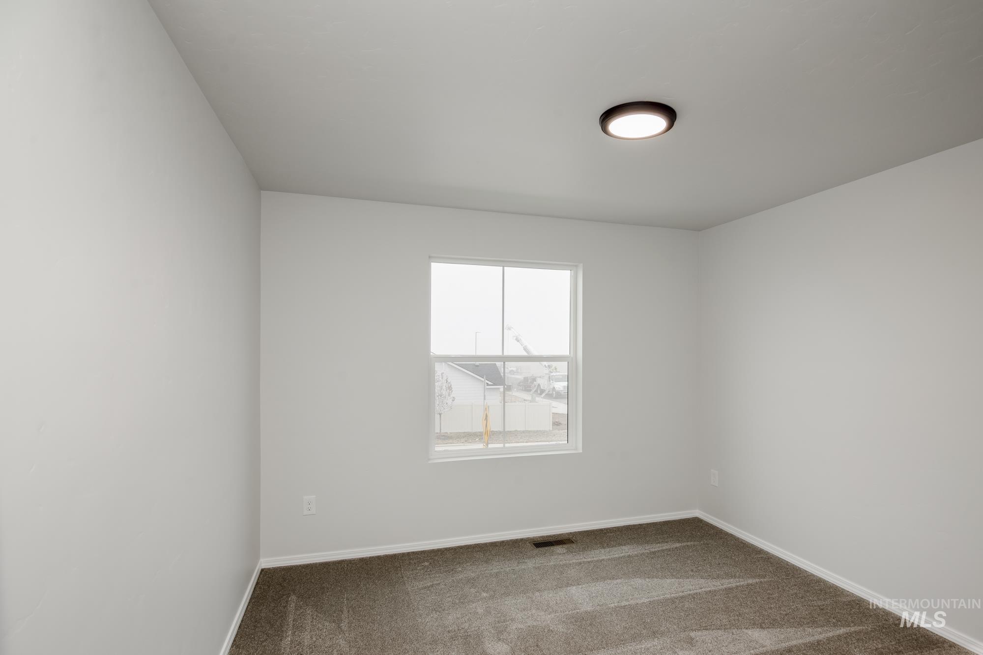 2219 W Cascara St Property Photo 15