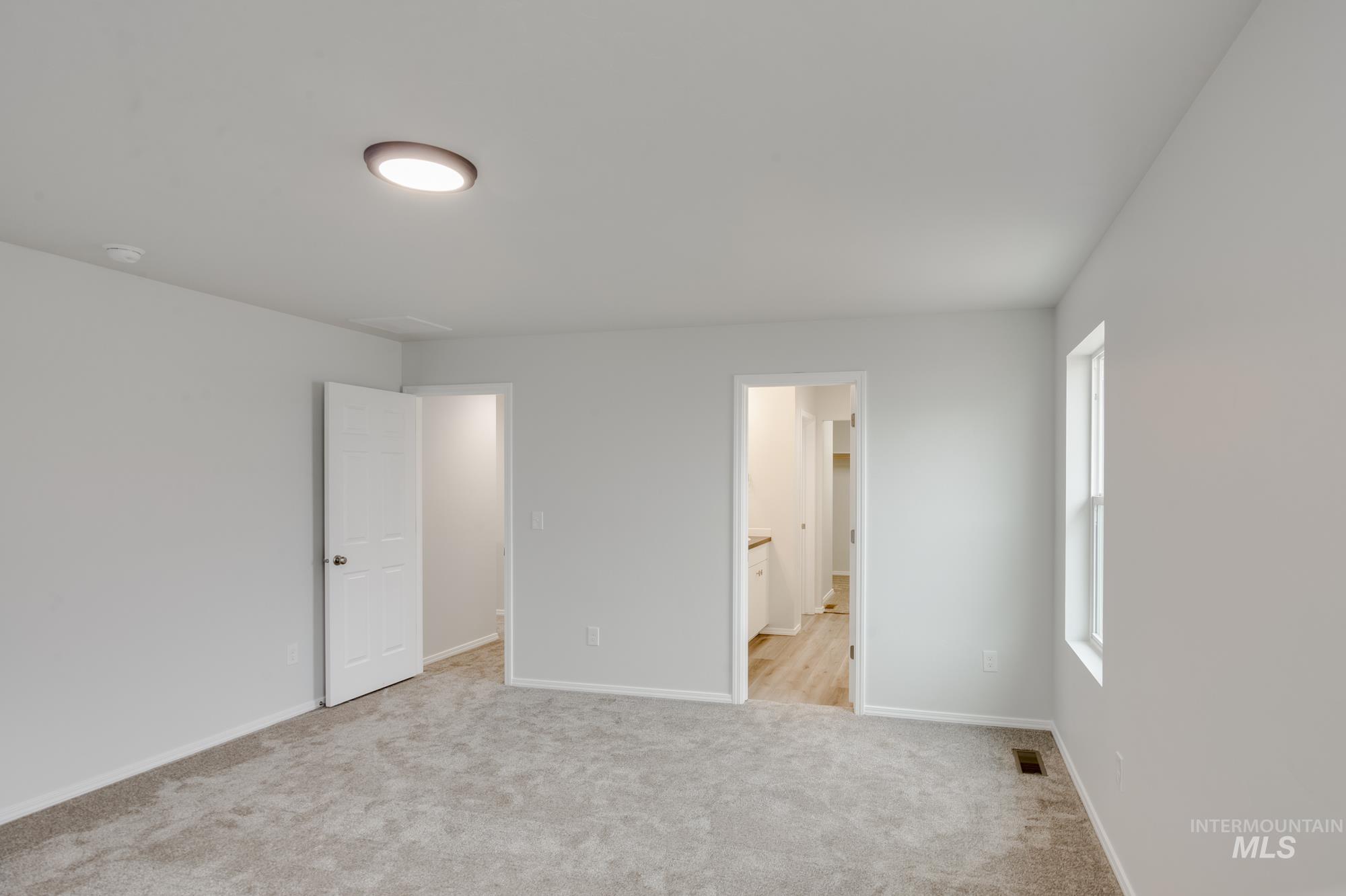 2219 W Cascara St Property Photo 18