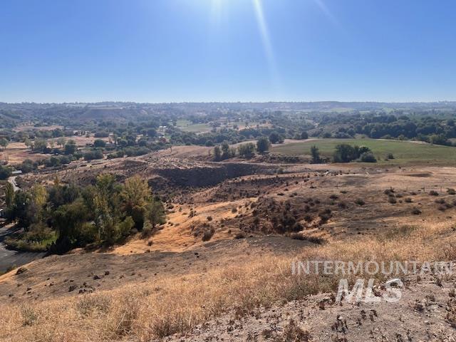 4504 Snake River Mesa Rd Property Photo 7