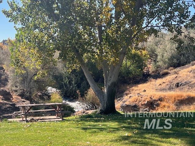 4504 Snake River Mesa Rd Property Photo 16