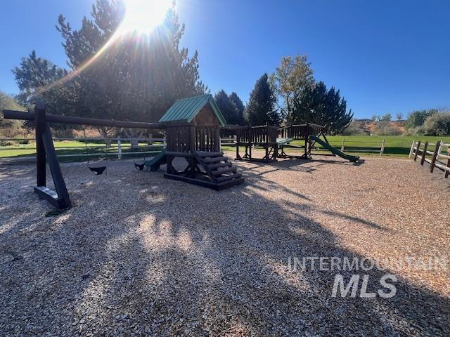 4504 Snake River Mesa Rd Property Photo 19