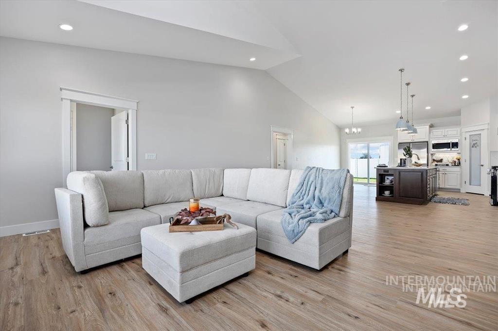 247 Sandi Road Property Photo 7