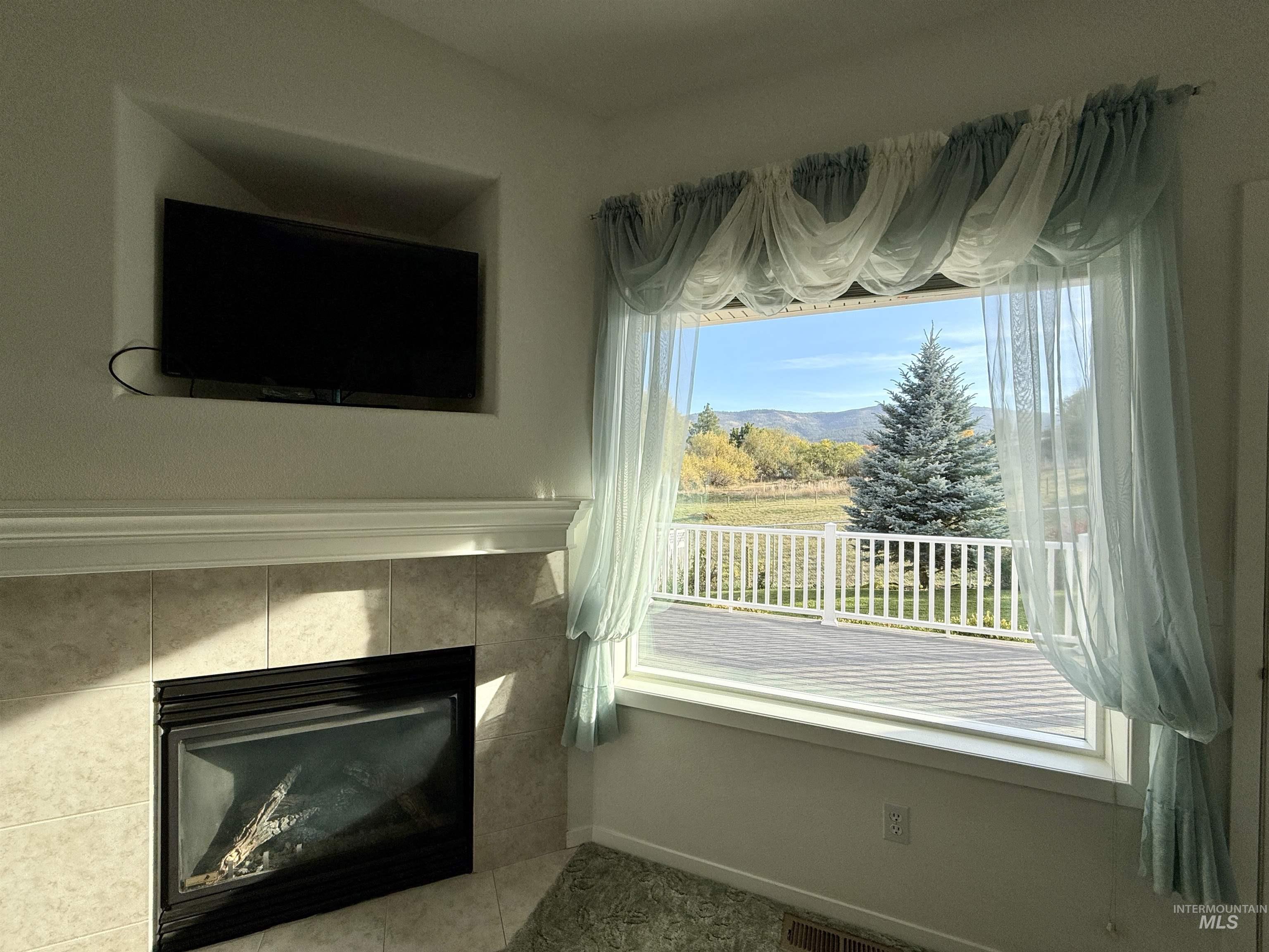410 Aspen Lane Property Photo 11