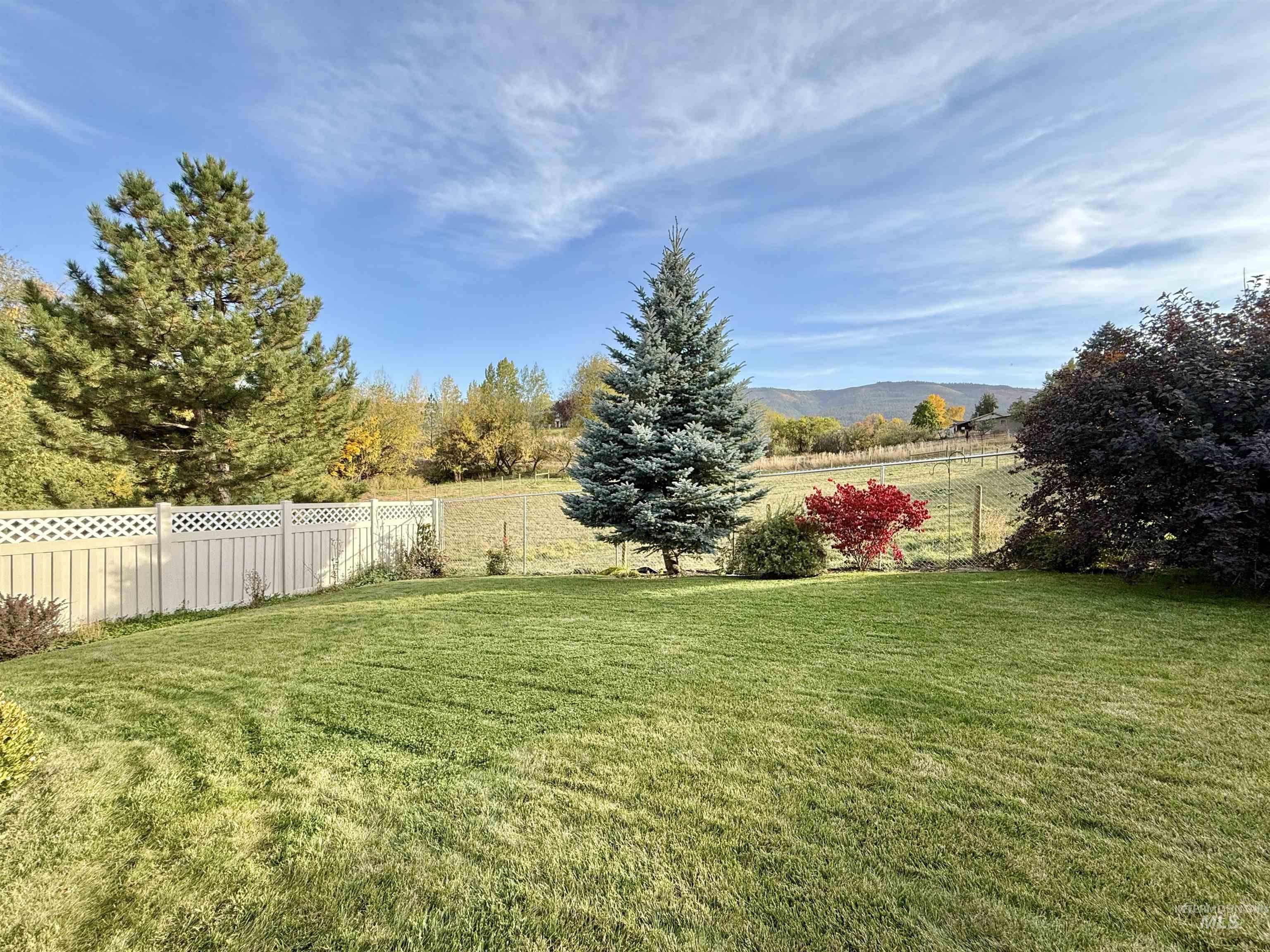 410 Aspen Lane Property Photo 22