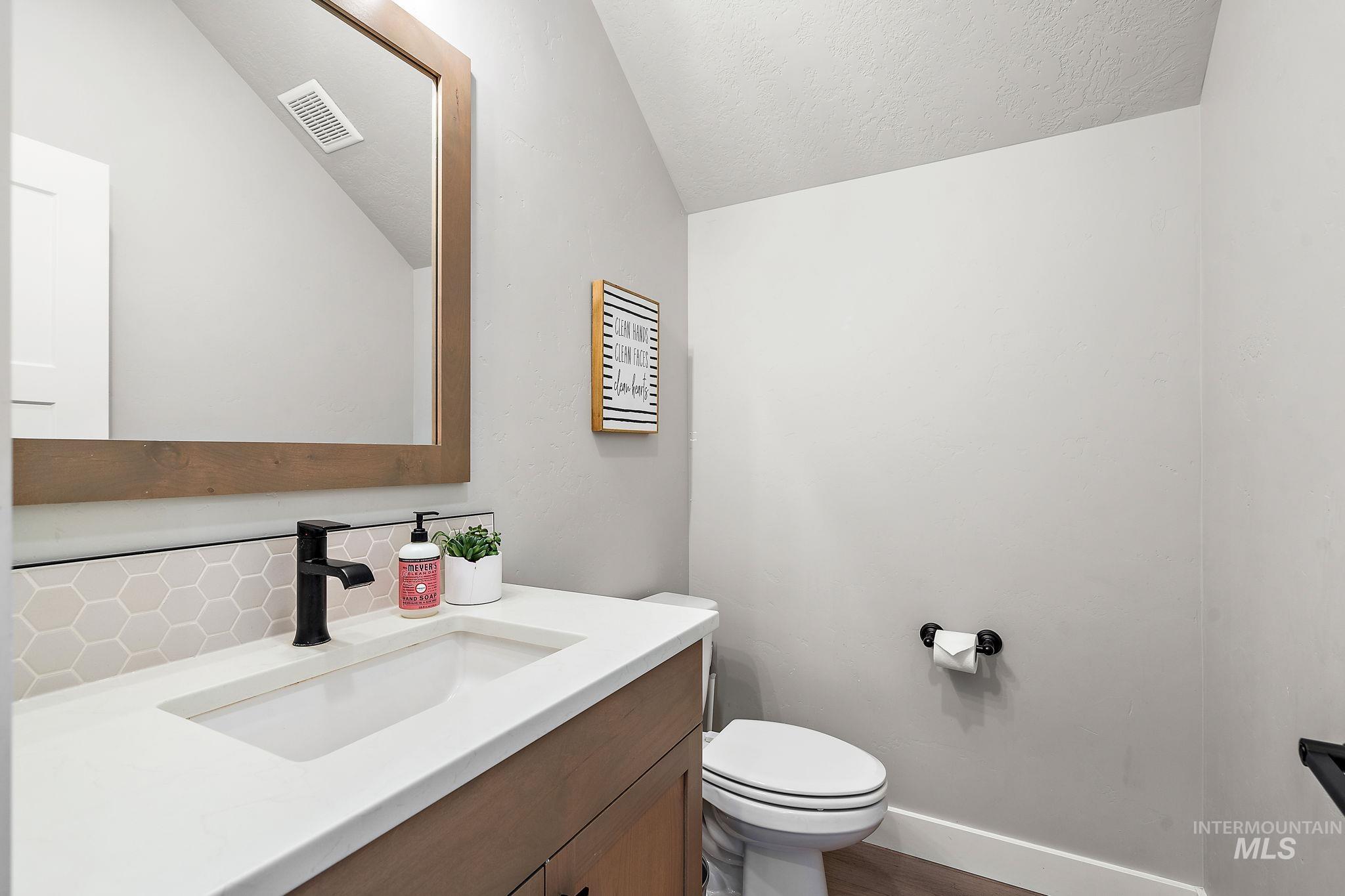 4012 W Wapoot St Property Photo 23
