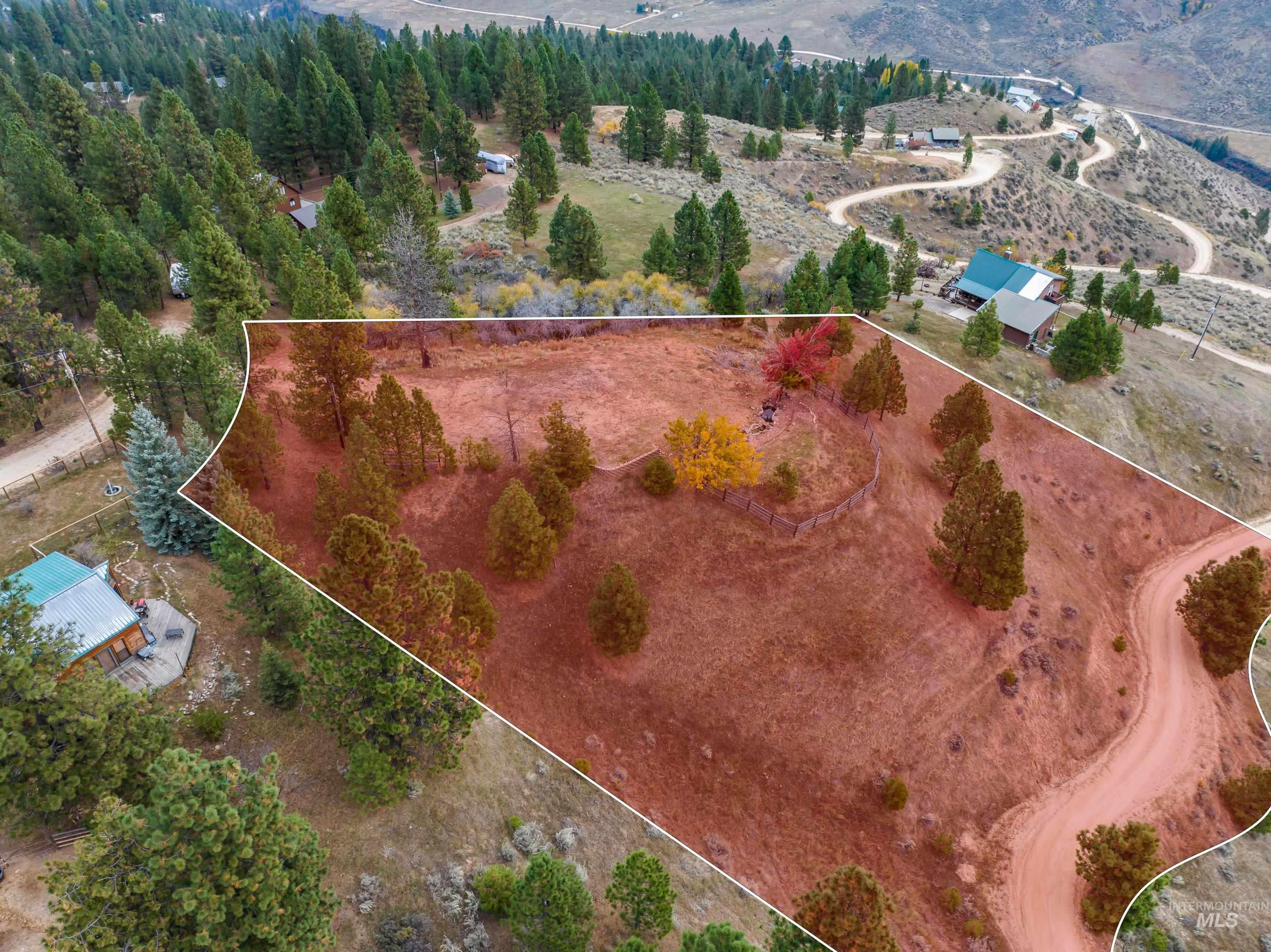 210 Evergreen Dr Property Photo 6