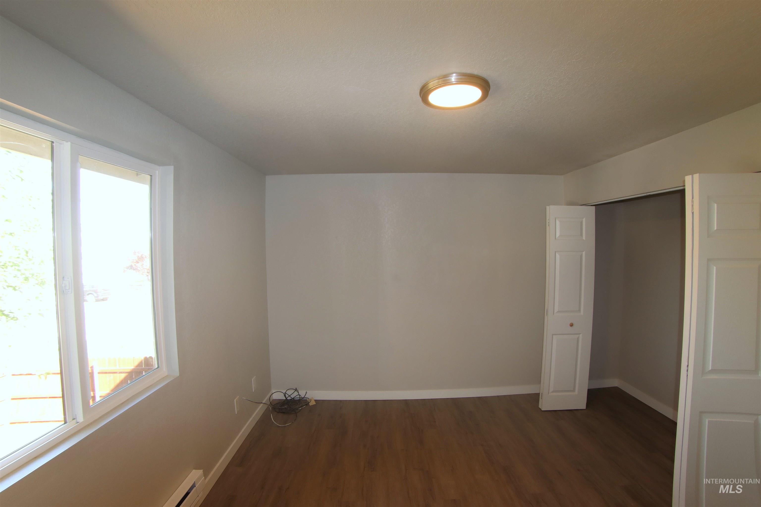 2427 Cherry St Property Photo 8