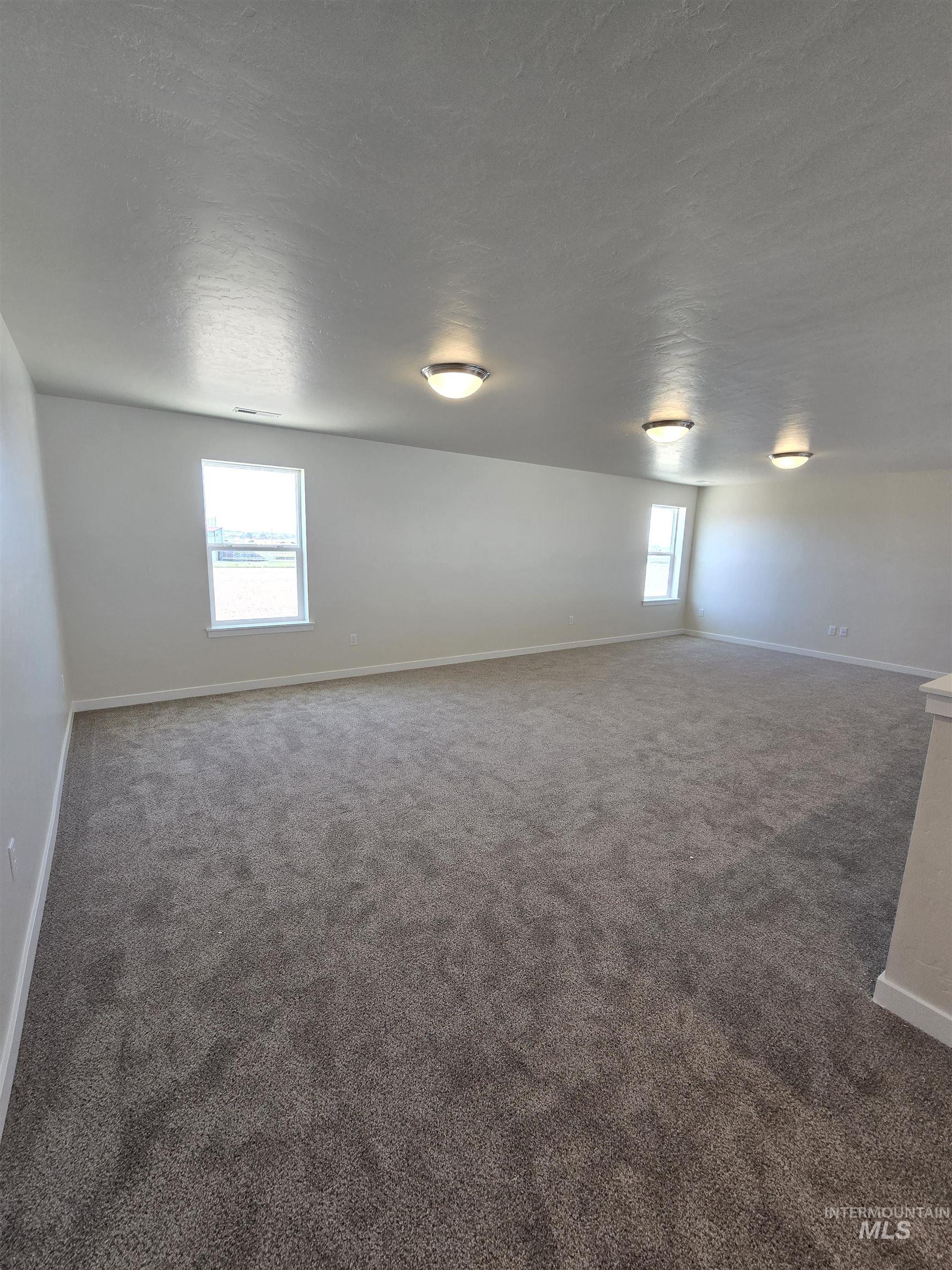 15637 N Labrador Ave Property Photo 12