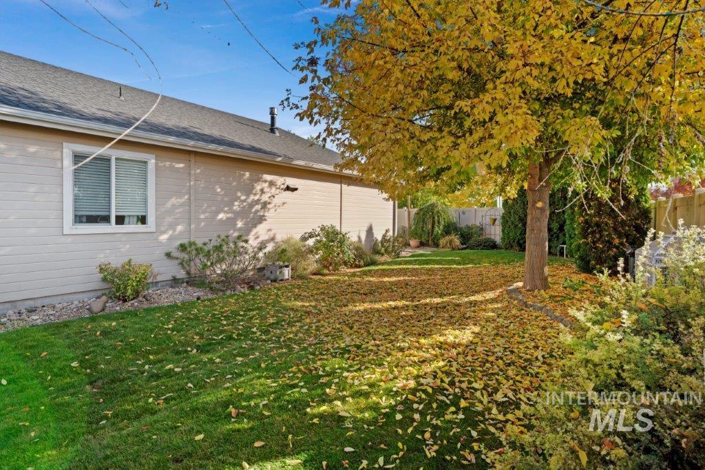 1118 Mcintosh St Property Photo 38