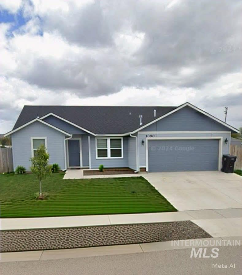 1090 W 10th Street Property Photo 1