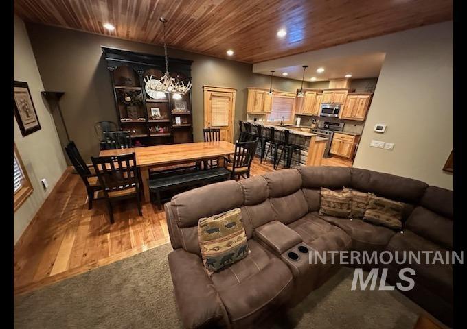28 Pointe At The Gold Fork Ct Property Photo 4