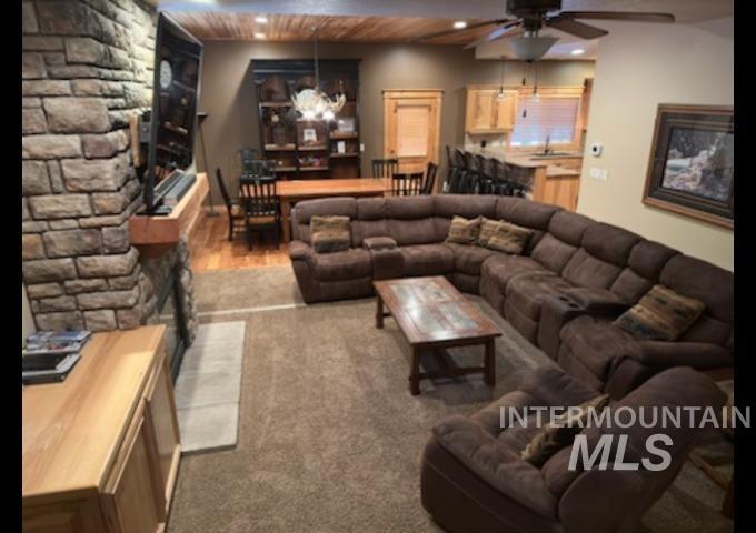 28 Pointe At The Gold Fork Ct Property Photo 5