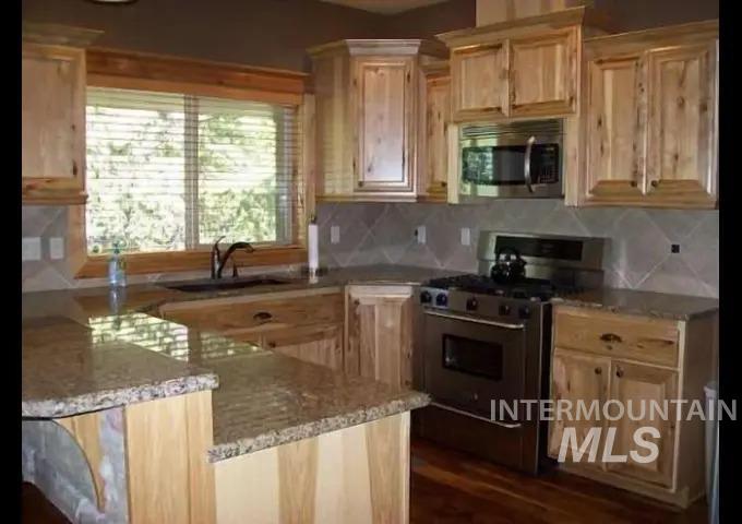 28 Pointe At The Gold Fork Ct Property Photo 6