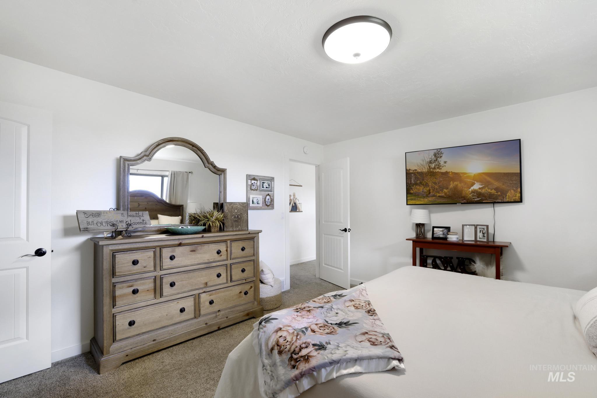 364 S 500 W # B Property Photo 16
