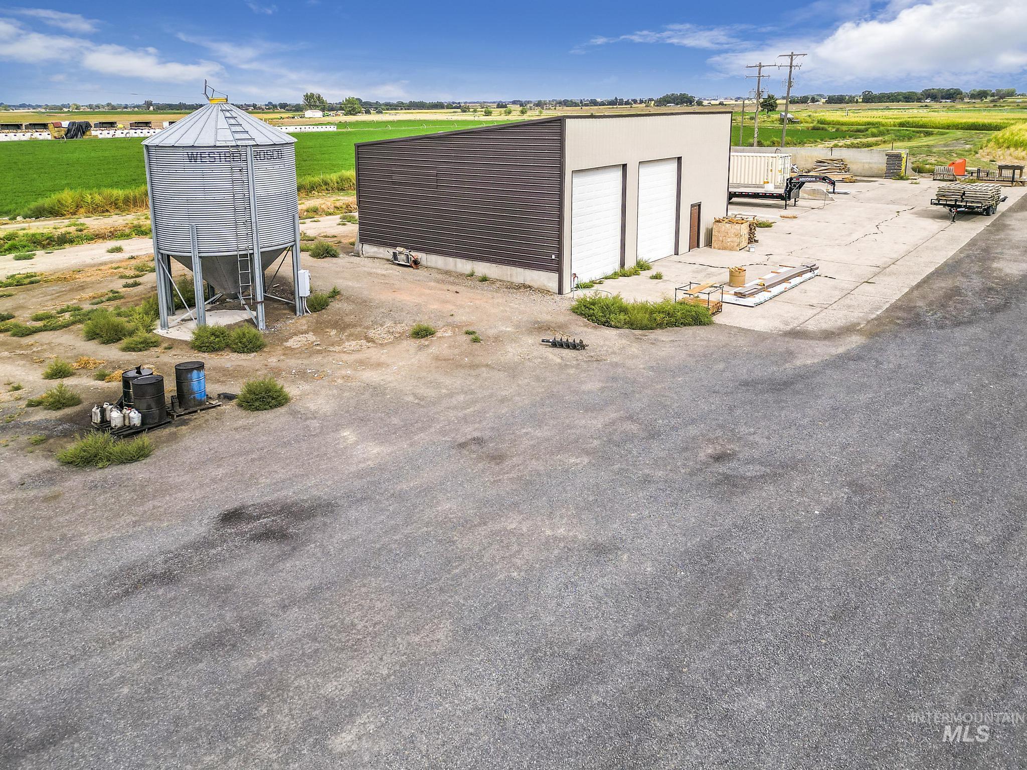 364 S 500 W # B Property Photo 42