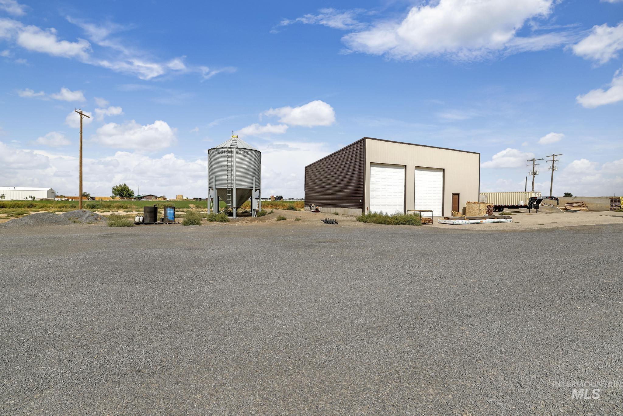 364 S 500 W # B Property Photo 43