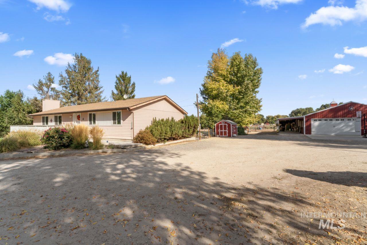 12247 Moss Lane Property Photo 4