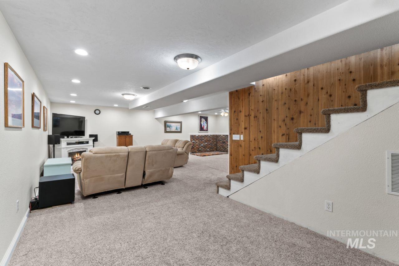 12247 Moss Lane Property Photo 21