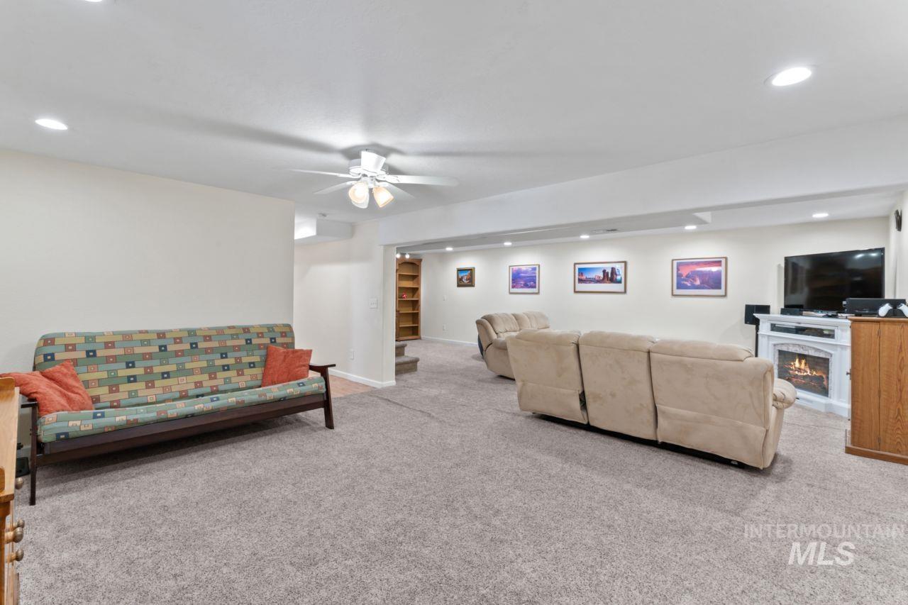 12247 Moss Lane Property Photo 24