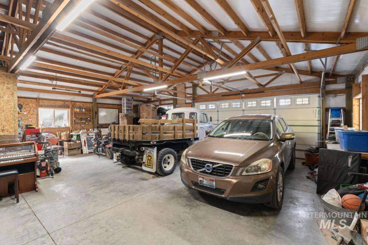 12247 Moss Lane Property Photo 38