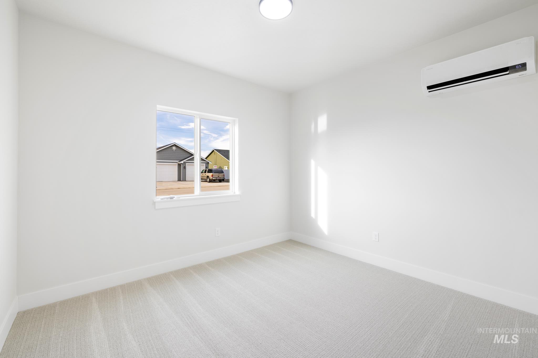 1530 Trail Way Property Photo 17
